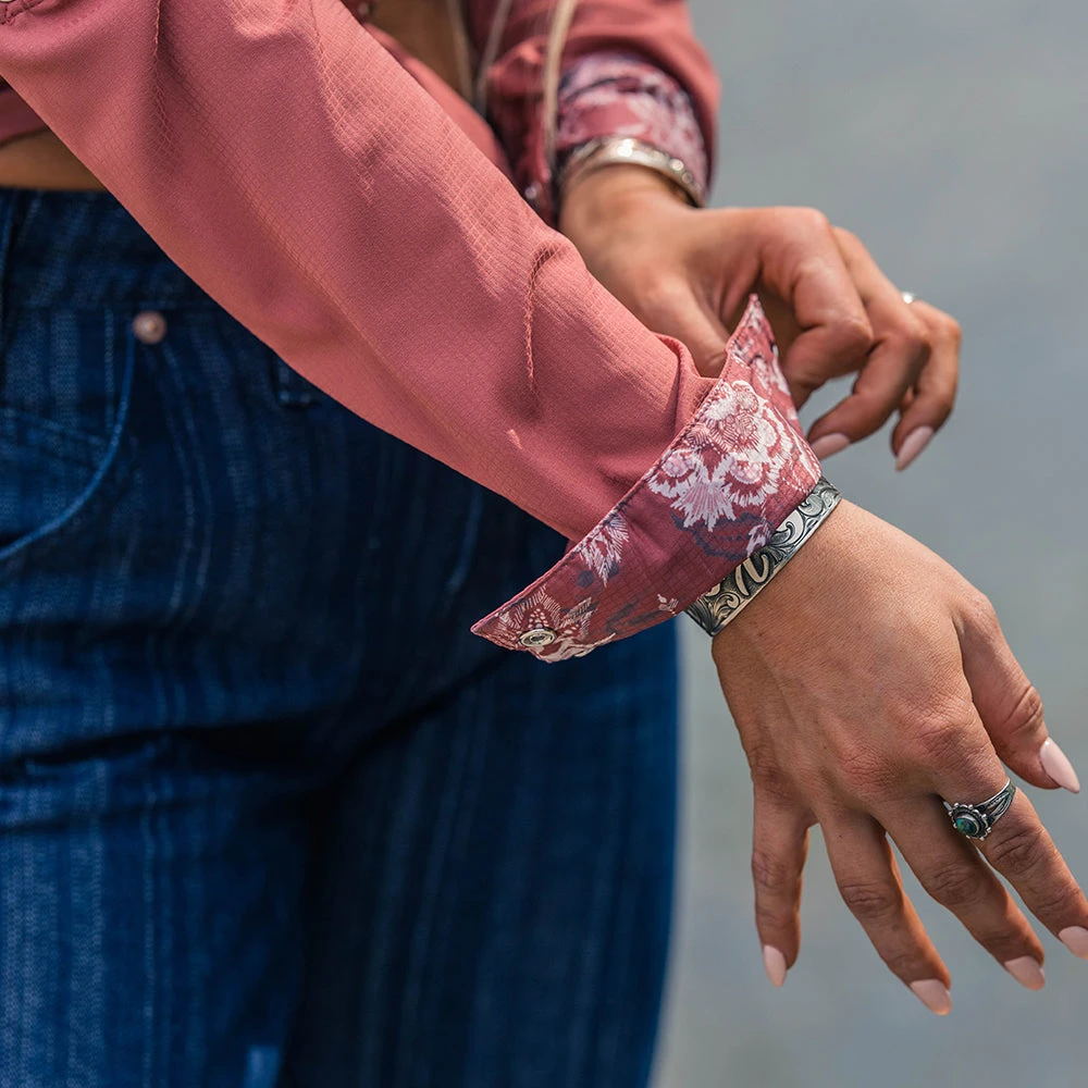 HOOey "Sol" Ladies Marsala W/Floral Pattern Detailing Long Sleeve Pearl Snap Shirt 7 HOOey "Sol" Ladies Marsala W/Floral Pattern Detailing Long Sleeve Pearl Snap Shirt - Image 5