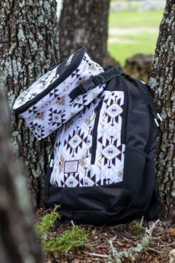 "Rockstar"Hooey Backpack White/Cream Aztec Pattern W/Black 9 "Rockstar"Hooey Backpack White/Cream Aztec Pattern W/Black -HOOey Shop IMG 9466 6dab08af 46e3 4b8f 9bab 8126669c603c