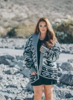 HOOey "Ladies Knits" Short Duster Charcoal/Aztec -HOOey Shop P1288022